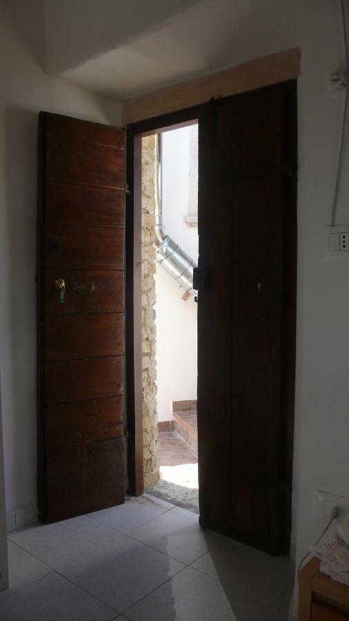 Depandance Elvira Basilico Apartment San Valentino in Abruzzo Citeriore Ngoại thất bức ảnh